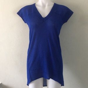 Blue mesh coverup